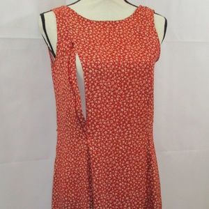 Breastfeeding Nursing Red Floral Sleeveless Sz S